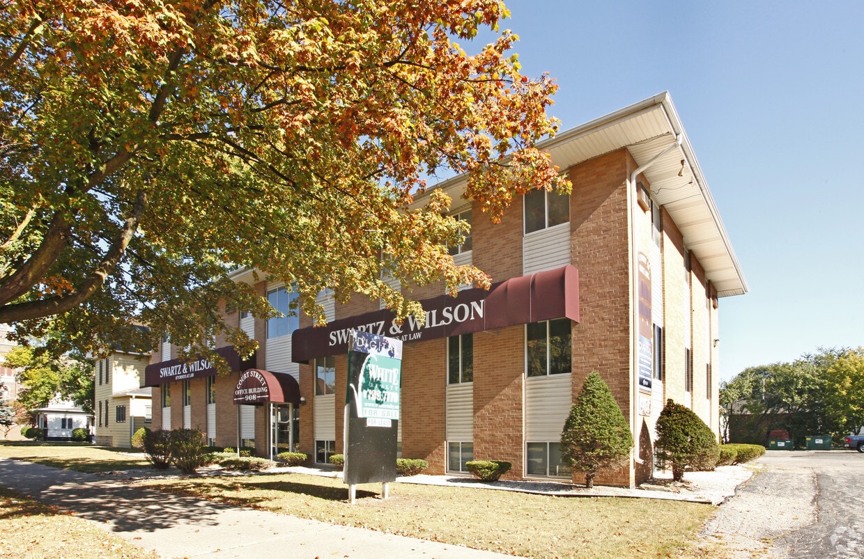 Primary Photo - 908 Court St