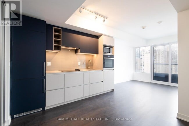 Photo du bâtiment - 319 Jarvis St