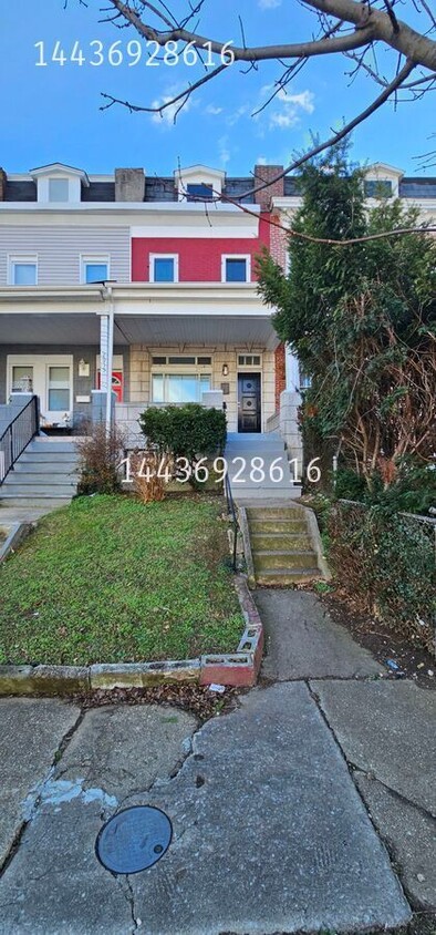 Foto principal - 2917 Winchester St