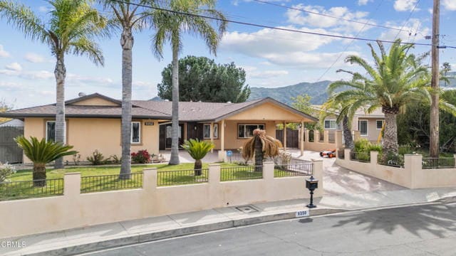 Building Photo - 9350 Crystal View Dr