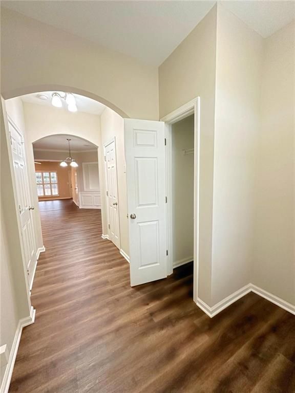 Foto del edificio - 2089 Lakeshore Overlook Dr