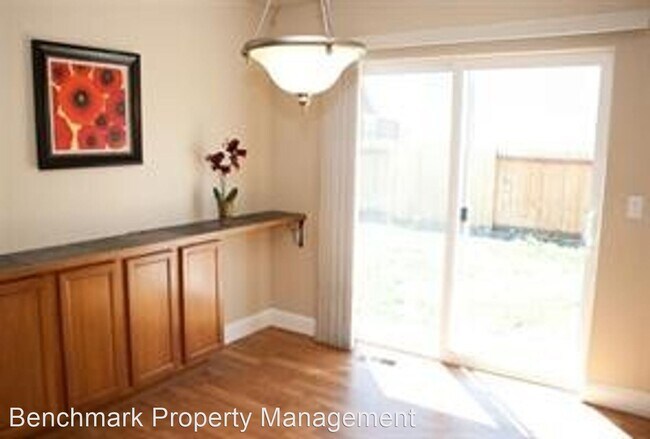 Building Photo - 3 br, 2 bath House - 93 Engberg Lane