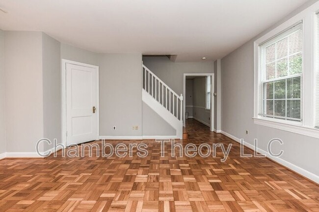 Building Photo - 1501 S Edgewood St