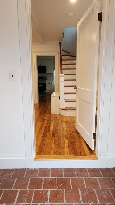 Foto principal - 51 Westwood Rd