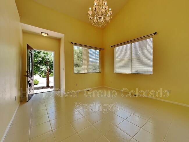 Building Photo - 3364 Astana Dr