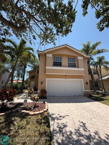 Building Photo - 11660 NW 52nd Ct