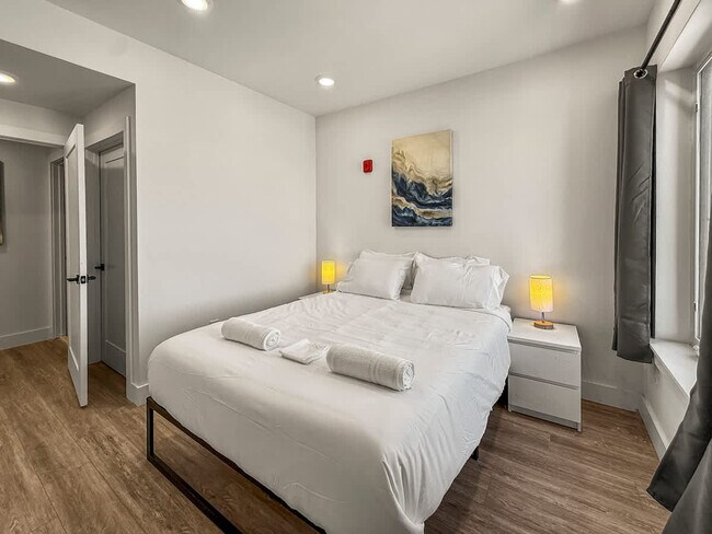 Foto del edificio - 2400 E Huntingdon St