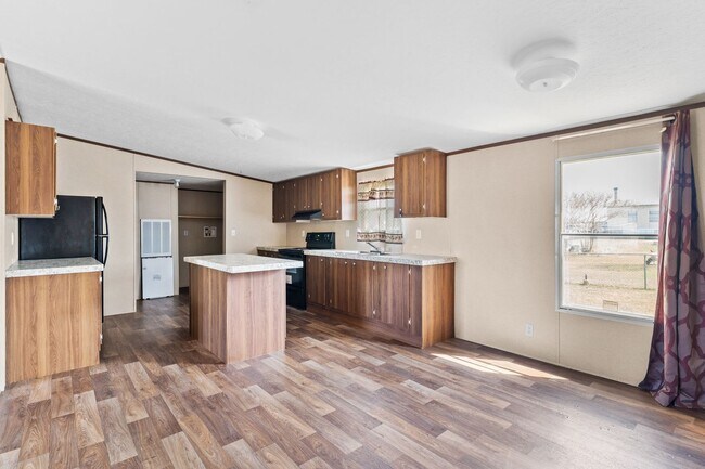 Foto del edificio - 360 Cedar Ridge Cir