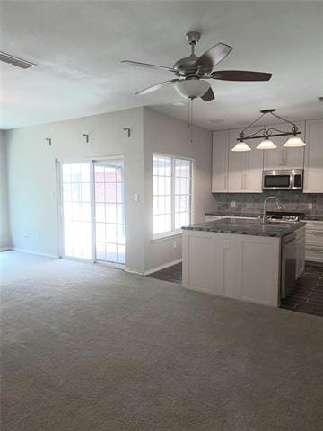 Foto del edificio - 3608 Riverhead Dr