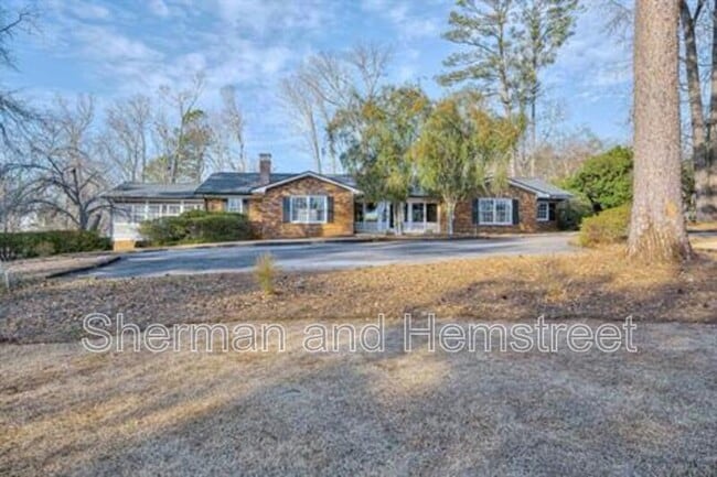 Building Photo - 289 Ashbrook Dr