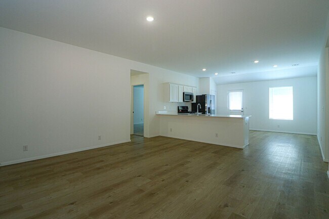 Foto del edificio - 3122 S 15th Pl