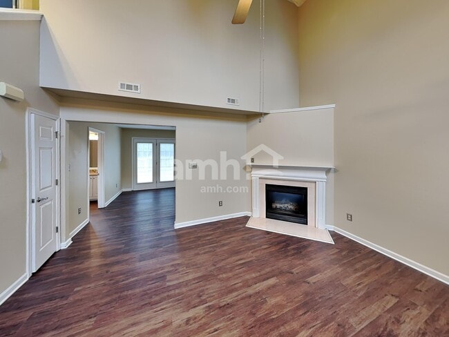 Building Photo - 10206 Orchard Grass Ct