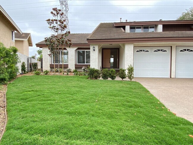 Building Photo - Spacious Home in La Costa with Nice View!!