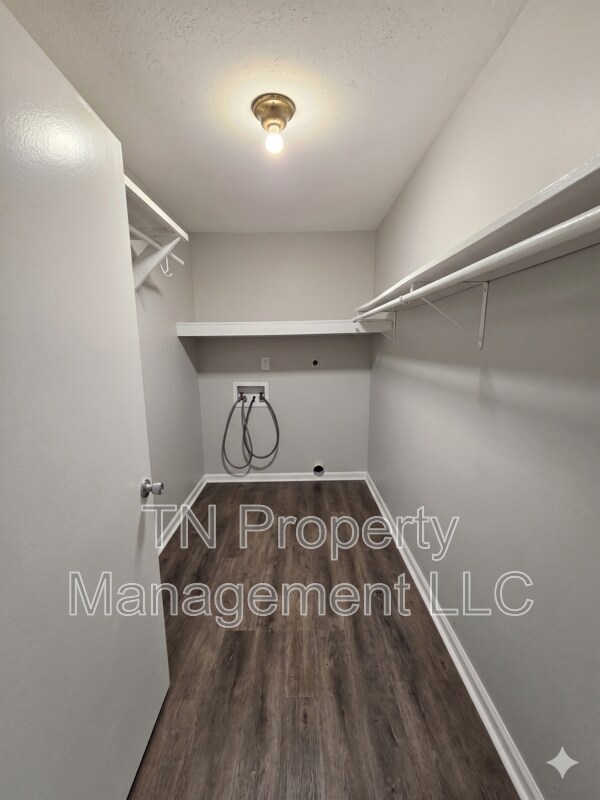 Building Photo - 200 Rue Basin