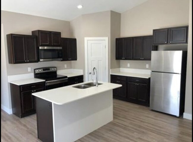 Foto del edificio - 400 S Twin Pines