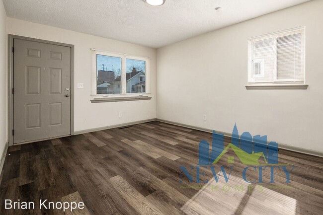Building Photo - 2 br, 1 bath House - 121 Stevens Avenue