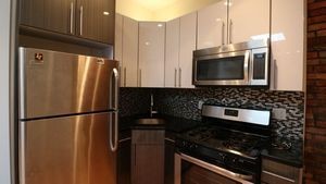 Foto principal - 1012 Fulton St