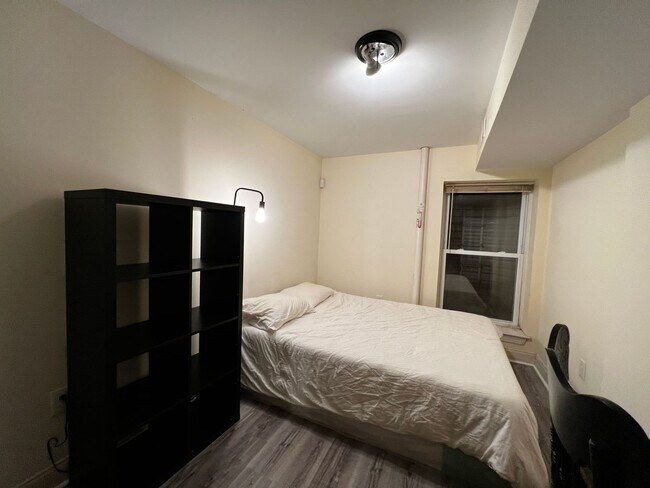 Foto del edificio - 678 N 33rd St