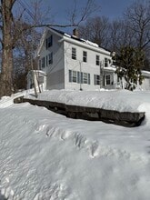 Building Photo - 9 Nashua St