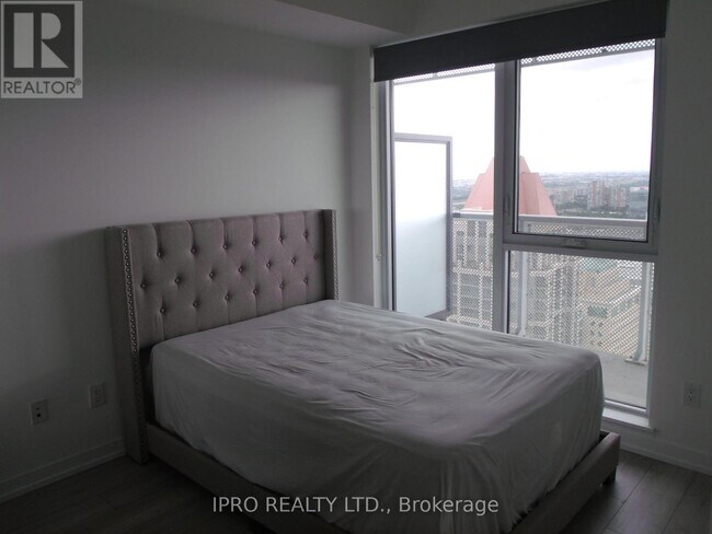 Building Photo - 4065-4065 Confederation Pkwy