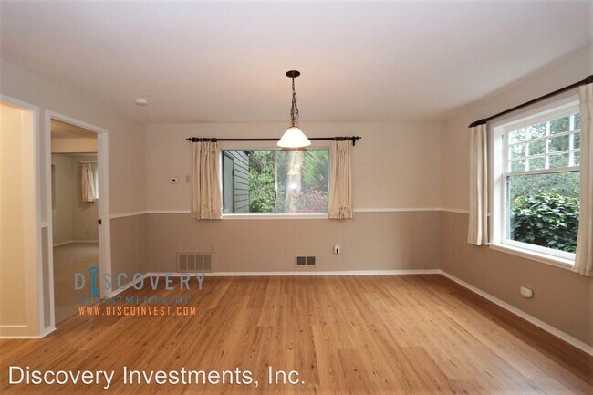 Building Photo - 1 br, 1 bath House - 20 Park Way