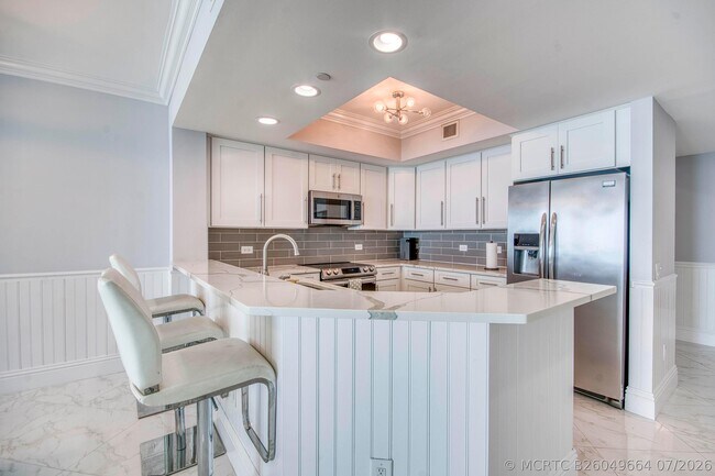 Foto del edificio - 2650 Lake Shore Dr