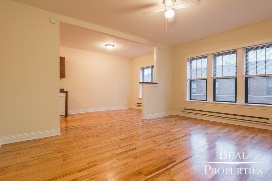 Foto principal - 1 bedroom in CHICAGO IL 60657