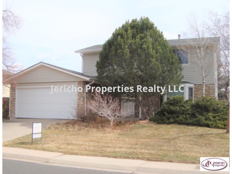 Primary Photo - 10422 Hoyt St