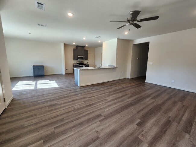 Foto del edificio - 12103 Pendarvis Ln
