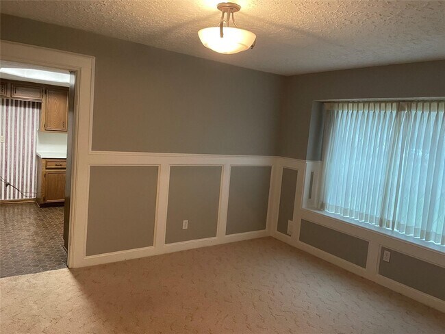 Foto del edificio - 7510 Renmark Ln