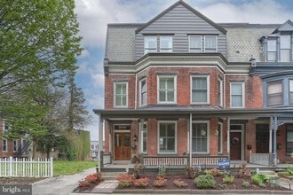 Building Photo - 2014 N 3rd St