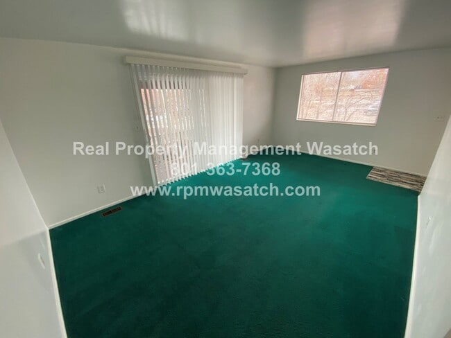 Building Photo - 269 E 5900 S