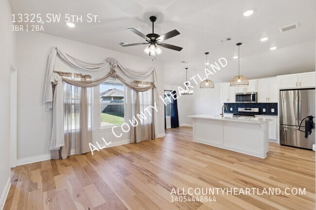 Foto del edificio - 13325 SW 5th St