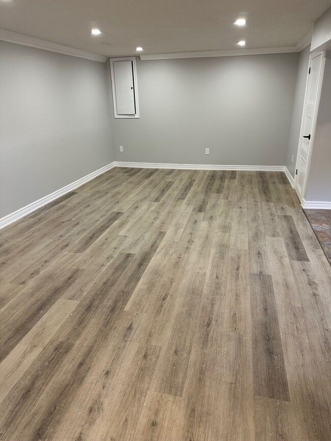 Building Photo - 50 Elginfield Dr