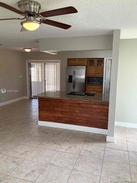 Foto del edificio - 1400 NW 42nd St