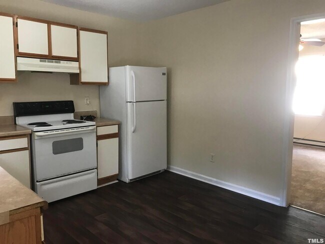 Foto del edificio - 722 N Taylor St