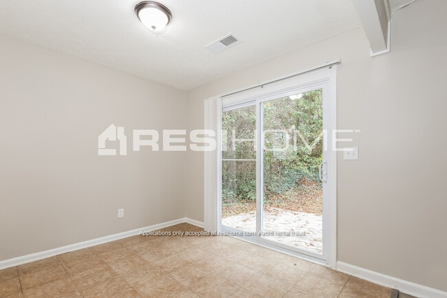 Building Photo - 540 Blue Cedar Ct