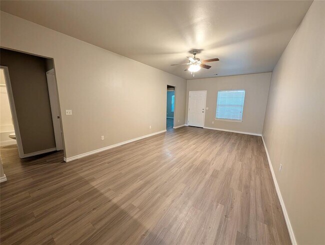 Foto del edificio - 3332 SE 94th St