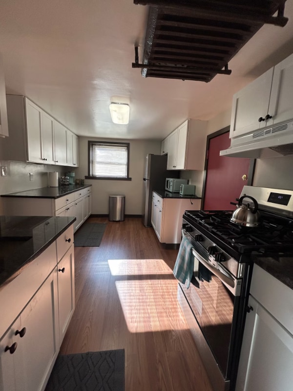 Photo - 3701 N Racine Ave Apartment