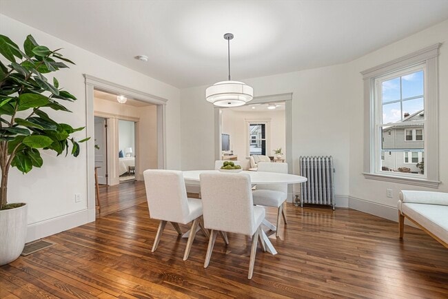 Building Photo - 41 Westmoreland St