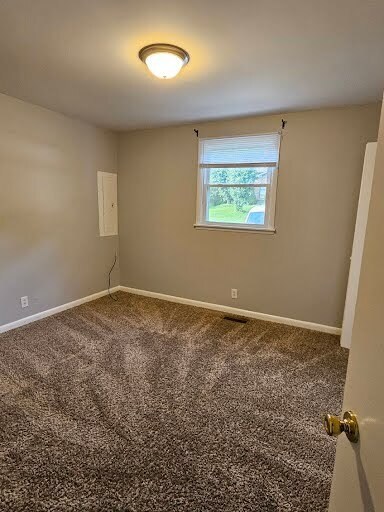 Building Photo - 745 Huntington Pkwy