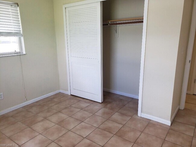 Foto del edificio - 1125 SE 12th Ln
