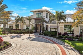 Building Photo - 11811 Venetian Lagoon Dr