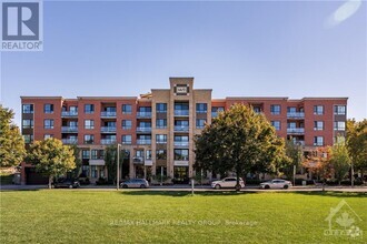 Building Photo - 316-316 Bruyère St