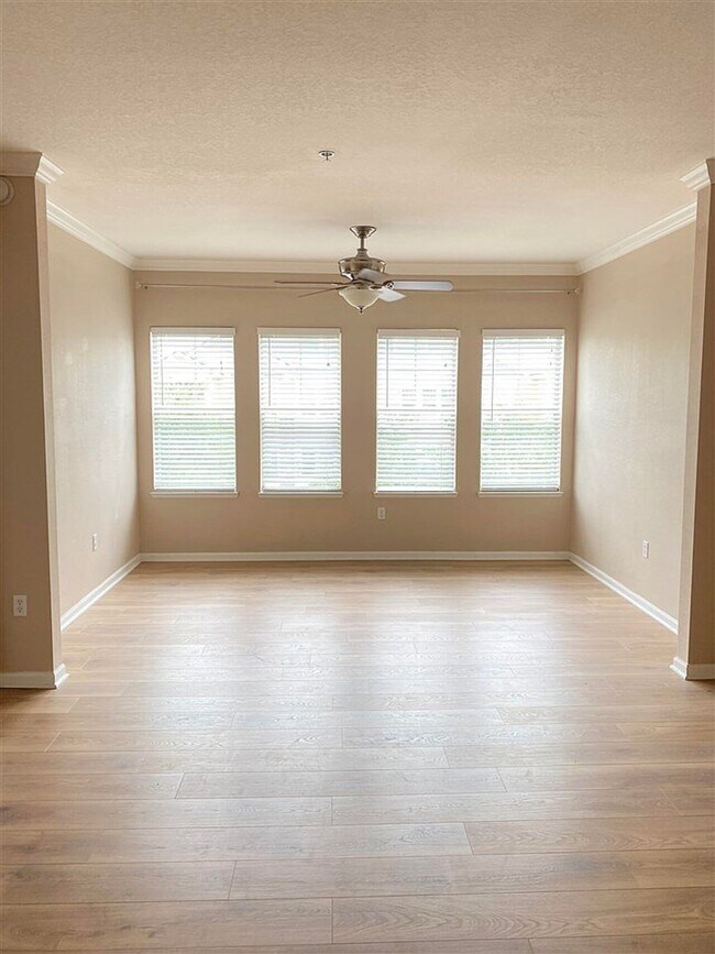 Building Photo - 2801 Chancellorsville Dr Tallahassee, FL 3...