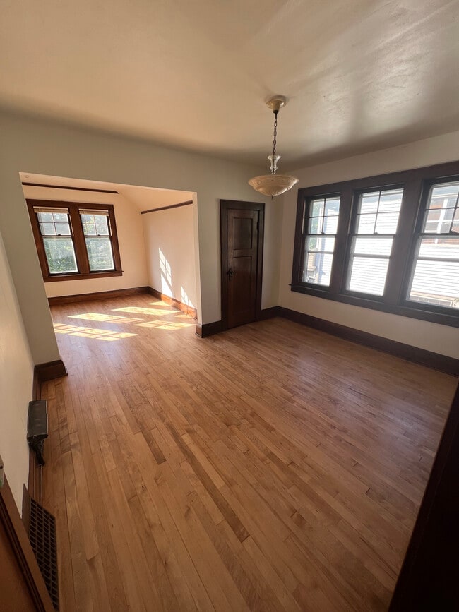 Building Photo - 1440 N 49th St