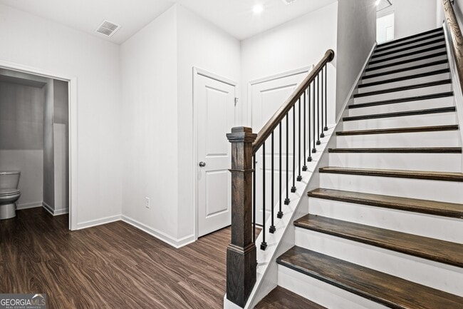 Foto del edificio - 118 Chestnut Cir