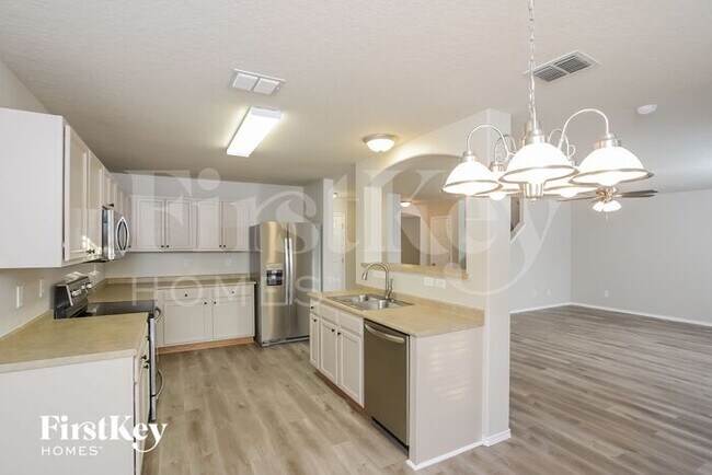 Building Photo - 10119 Roseangel Lane
