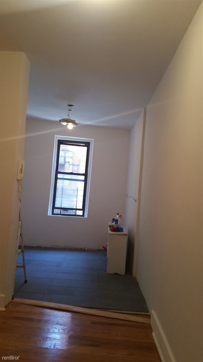Building Photo - 726 Ocean Ave