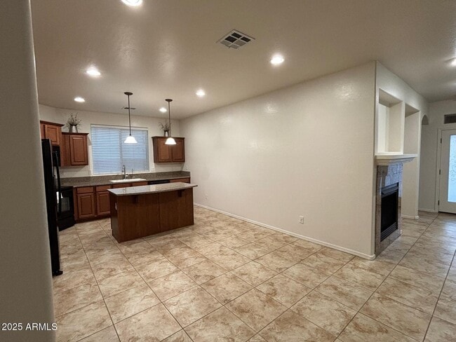 Building Photo - 4276 E Cullumber Ct